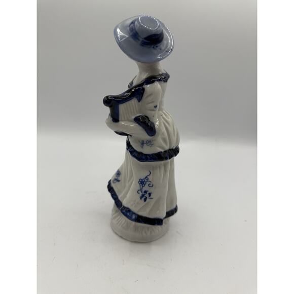 Vintage Blue White Porcelain Lady Figurine with Harp Gold Trim 7.5” Tall - Picture 4 of 7